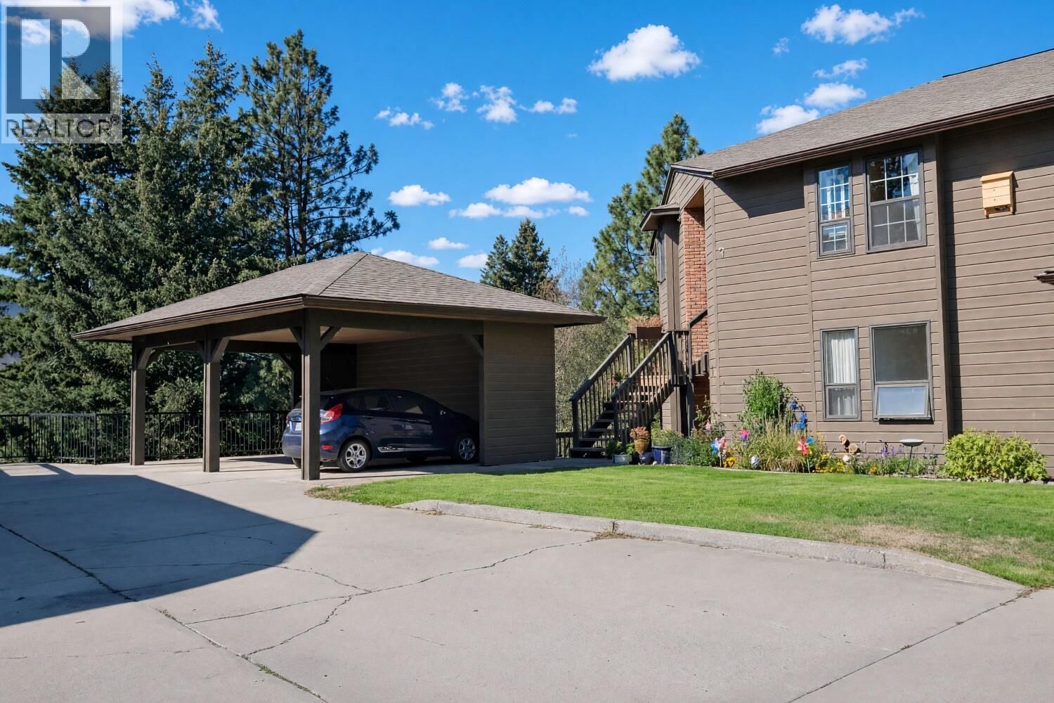 Property Photo: 144 Sumac Ridge Drive 5 BC V0H 1Z6