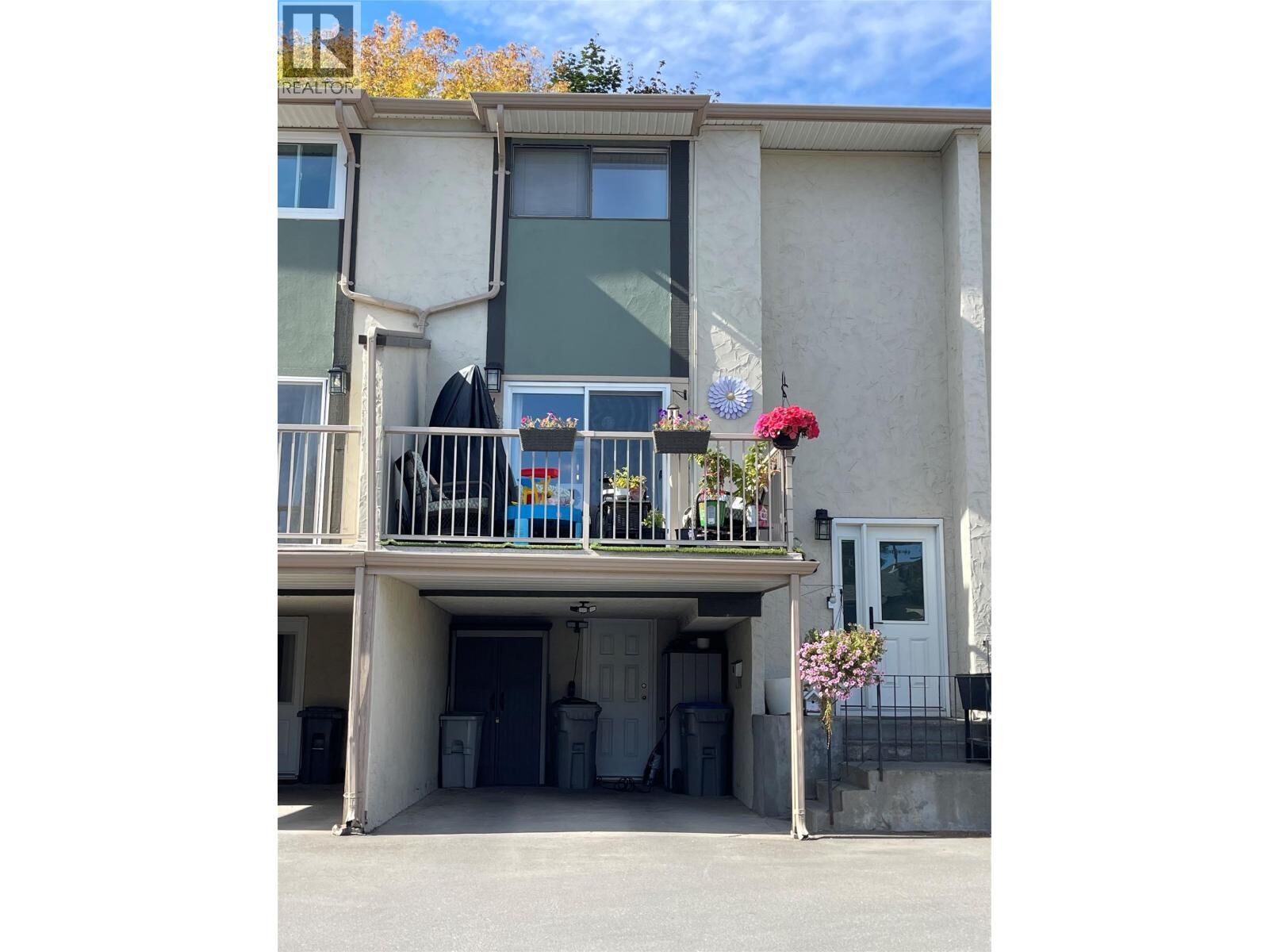 Property Photo:  1469 Springhill Drive 38  BC V2E 1H5 