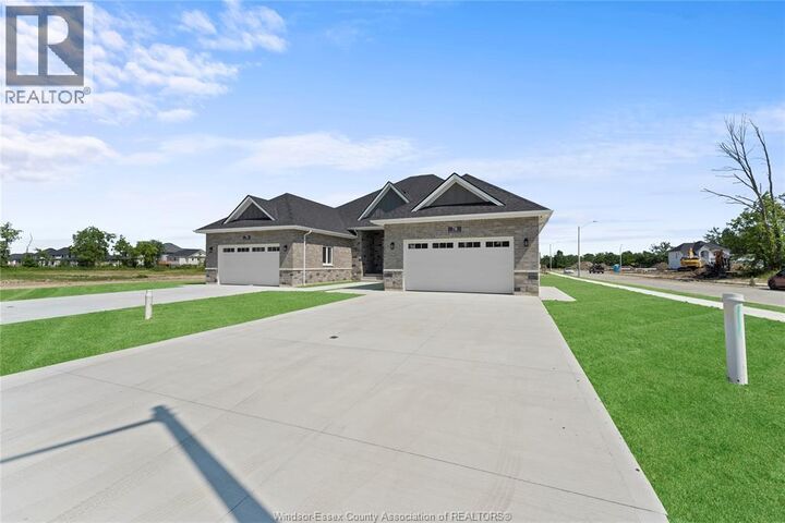 Property Photo:  60 Redwood Avenue  ON N0R 1B0 