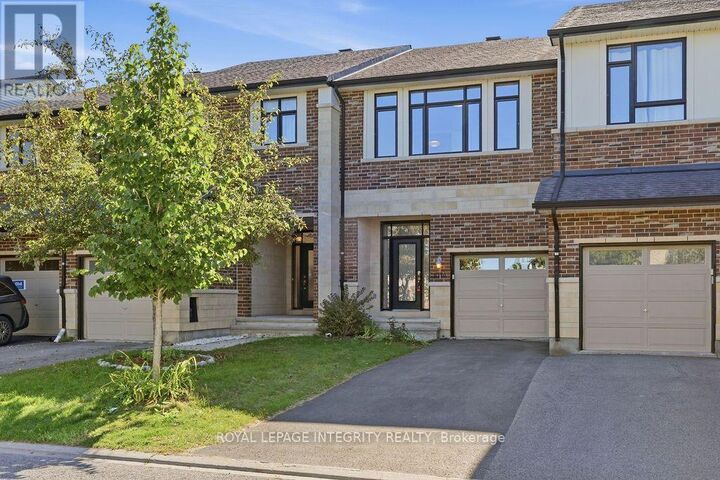 Property Photo:  1014 Ottenbrite Crescent  ON K2T 0G2 