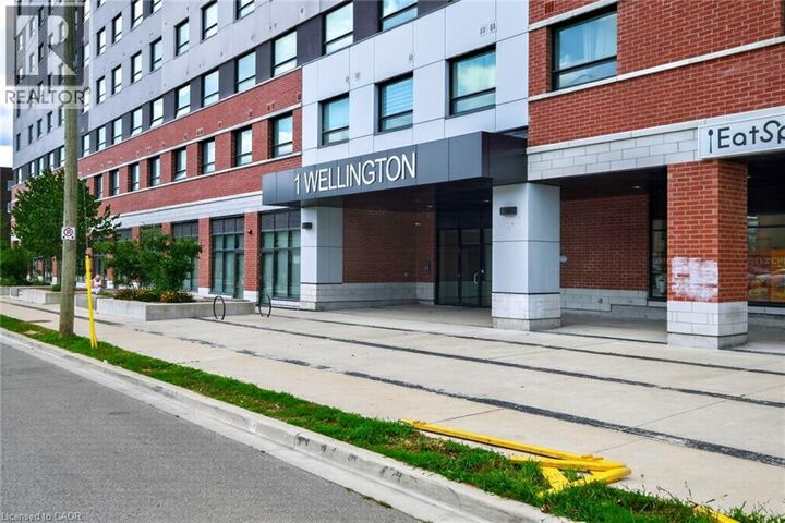 Property Photo: 1 Wellington Street 519 ON N3T 2L3