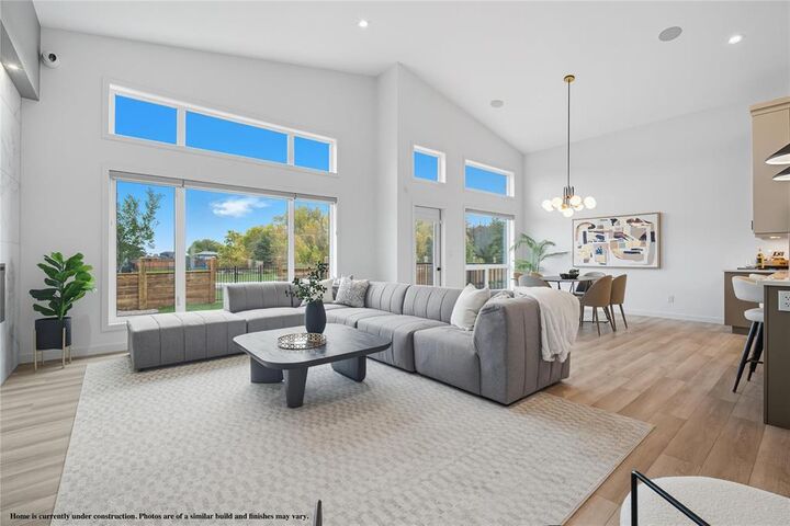 Property Photo: 7 Bryce Boulevard MB R0G 1N0
