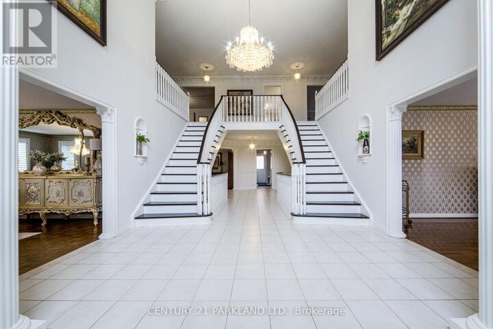 Property Photo: 1 Radley Street ON L4L 8J7
