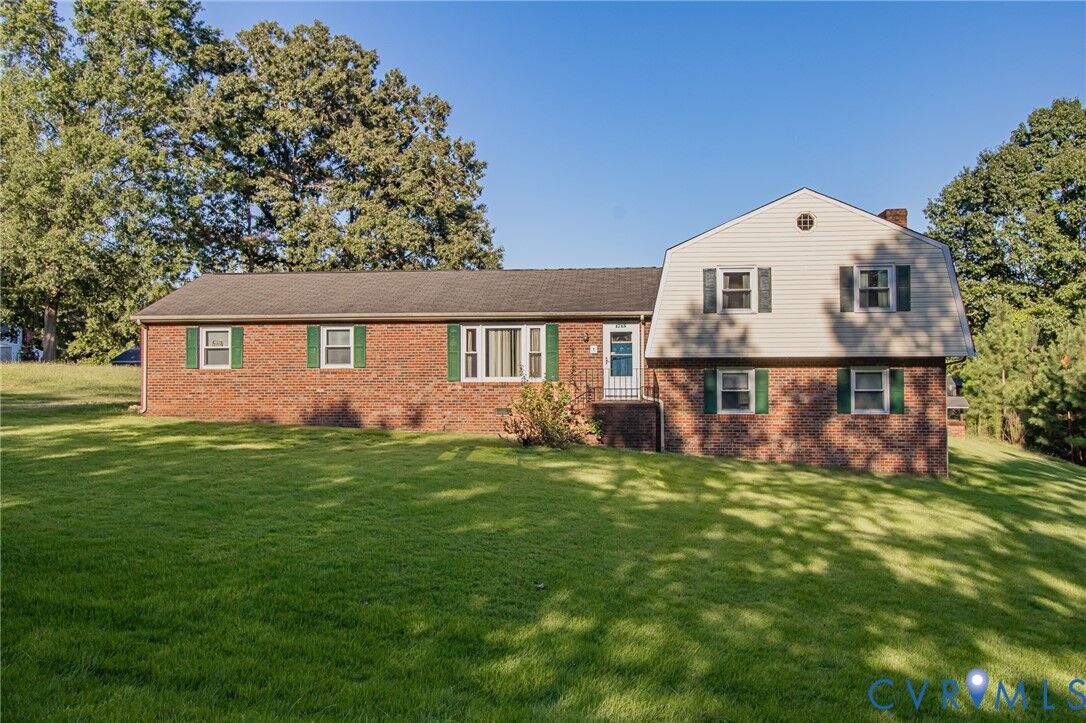 Property Photo: 1715 Davis Lane VA 23860