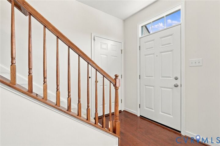 Property Photo:  3919 Dominion Townes Circle  VA 23223 