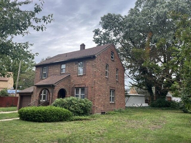 Property Photo: 519 Delaware Avenue PA 16505
