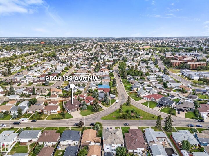 Property Photo: 9504 139 Avenue NW AB T5E 5Z8