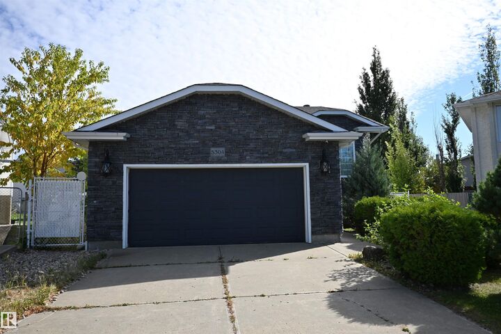 Property Photo:  5304 155 Avenue NW  AB T5Y 2S6 