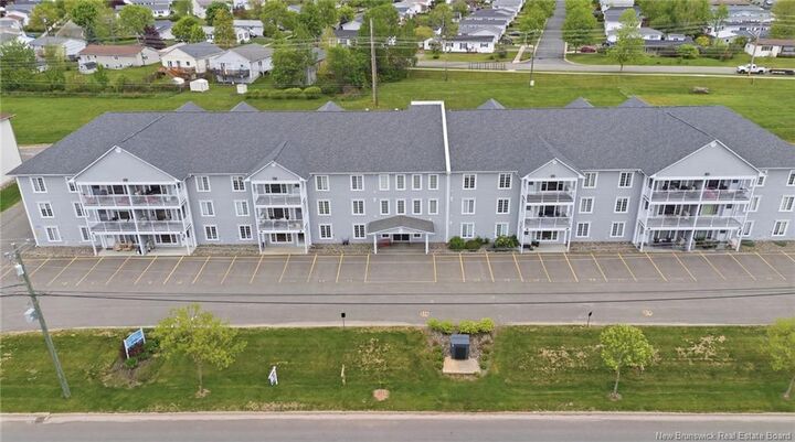 Property Photo:  185 Reynolds Street 14  NB E3A 0K7 