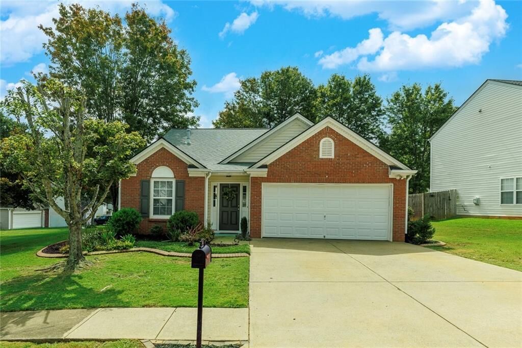 Property Photo:  334 Westminster Drive  GA 30114 