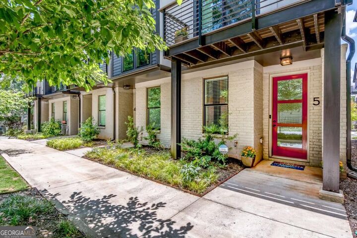 Property Photo:  1350 May Avenue SE 5  GA 30316 