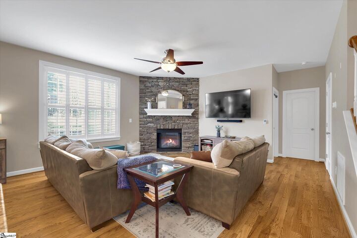 Property Photo:  606 Summitbluff Drive  SC 29617 
