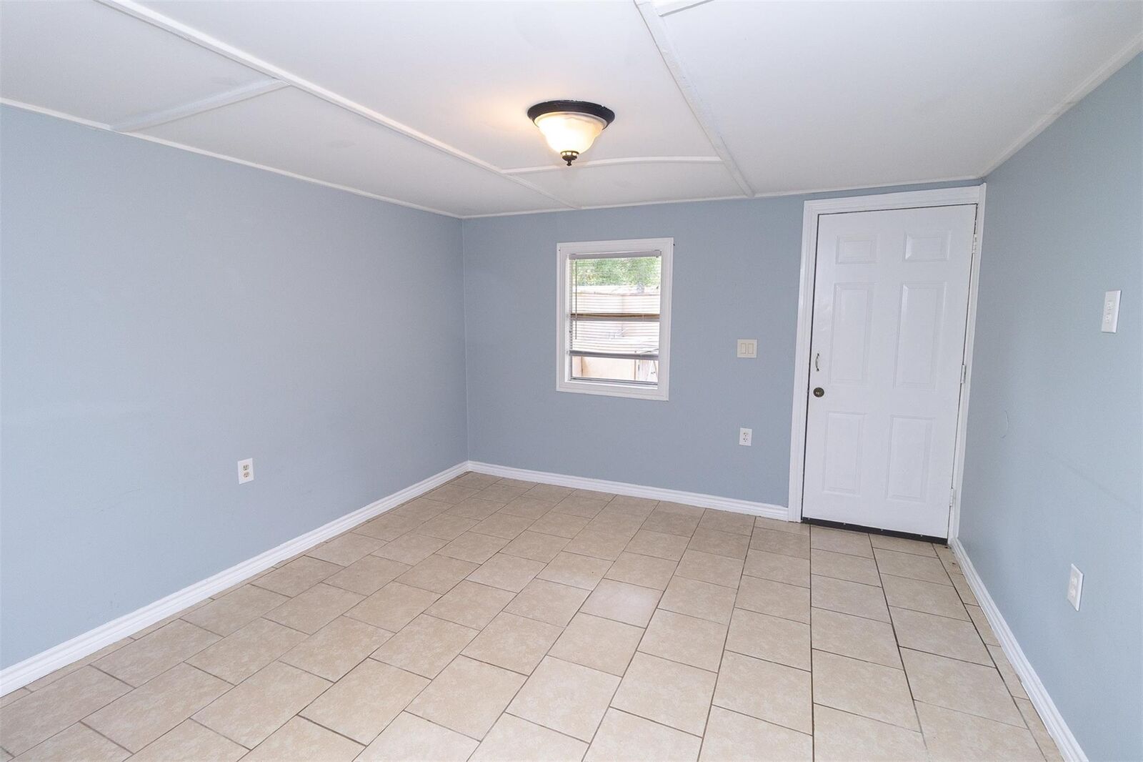 Property Photo: 25128 Faraway Lane TX 77336