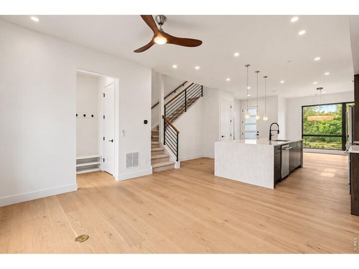 Property Photo: 1160 Violet Ave CO 80304