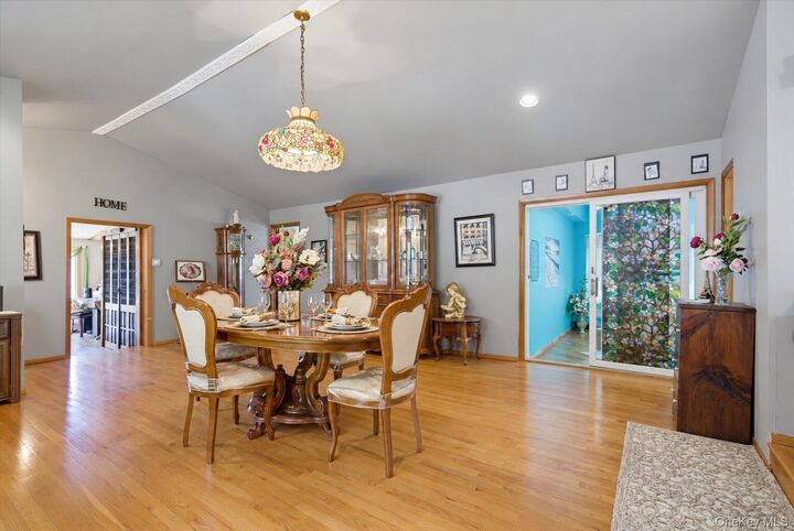 Property Photo:  1758 Ulster Heights Road  NY 12428 