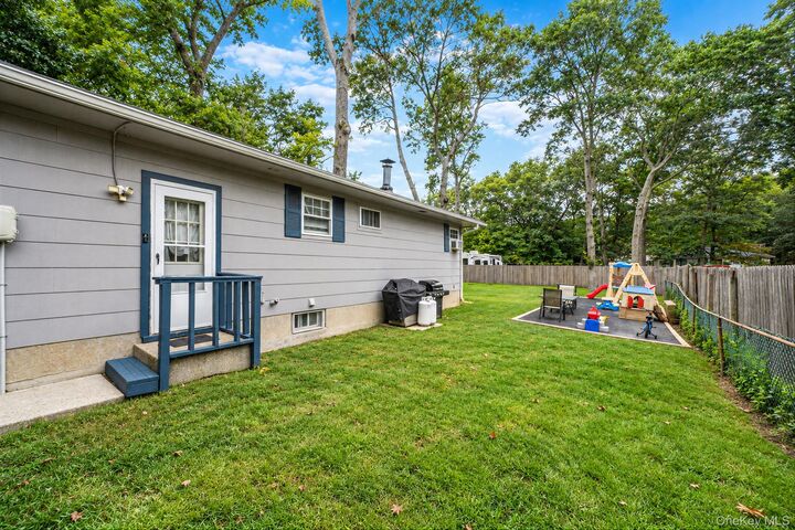 Property Photo: 129 Shinnecock Avenue NY 11950