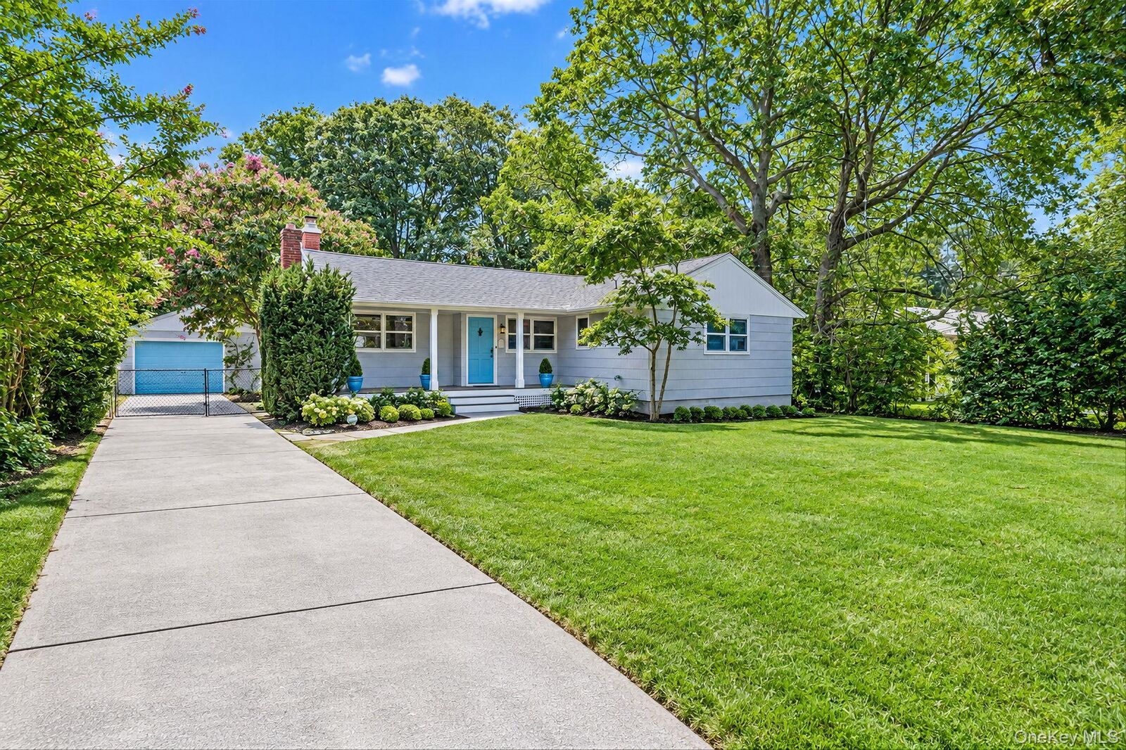 Property Photo:  1435 Bray Avenue  NY 11948 