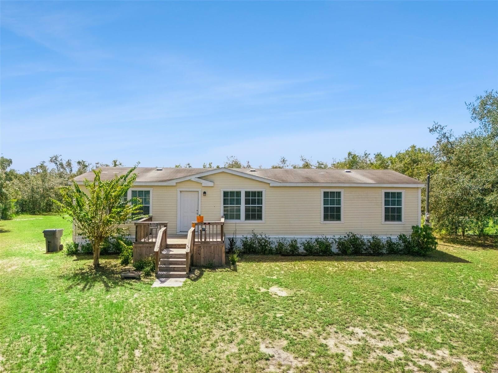 Property Photo:  2478 Buck Board Trail  FL 33898 