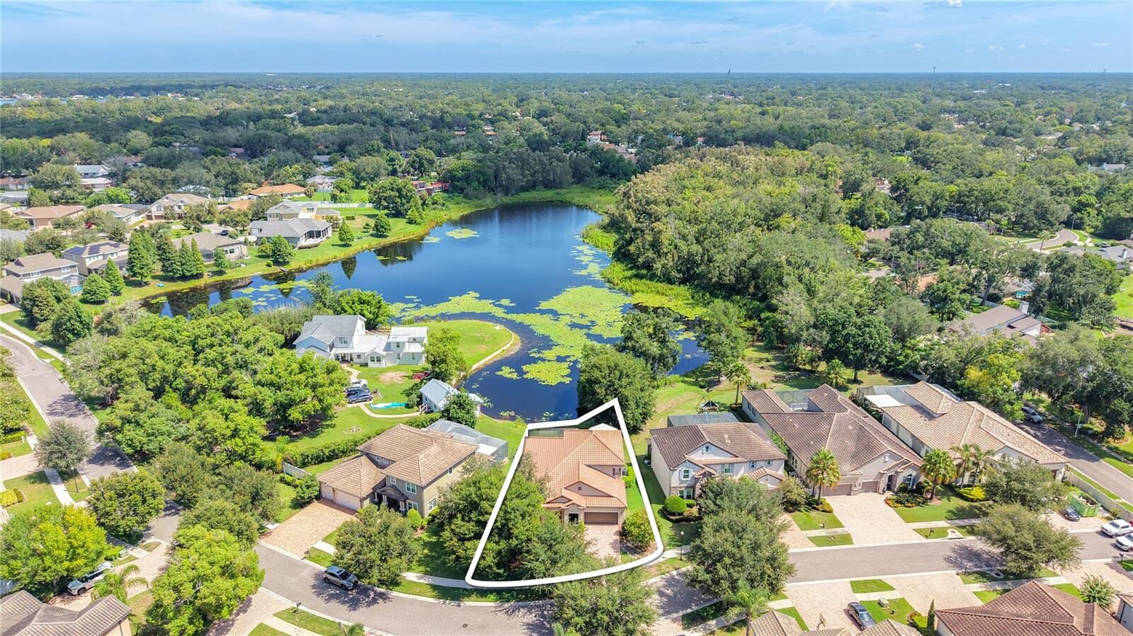 Property Photo: 1107 Isobel Reserve Lane FL 33613