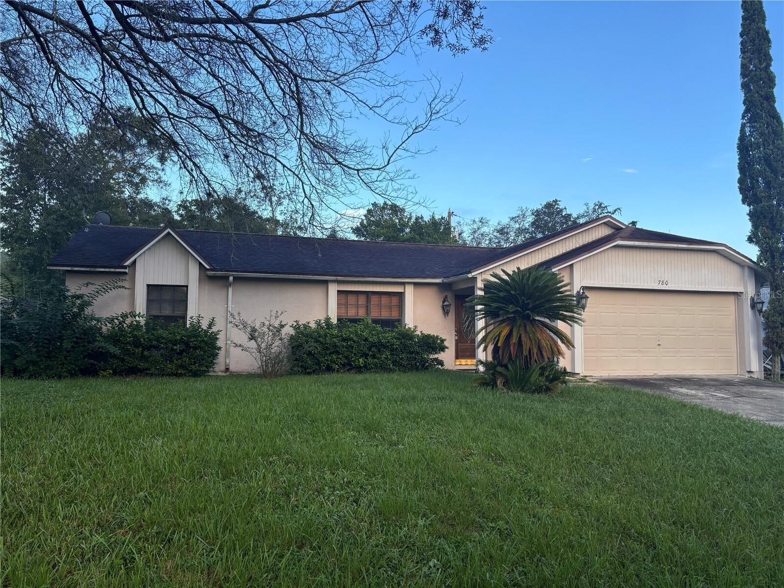 Property Photo: 780 W Ludlum Drive FL 32725