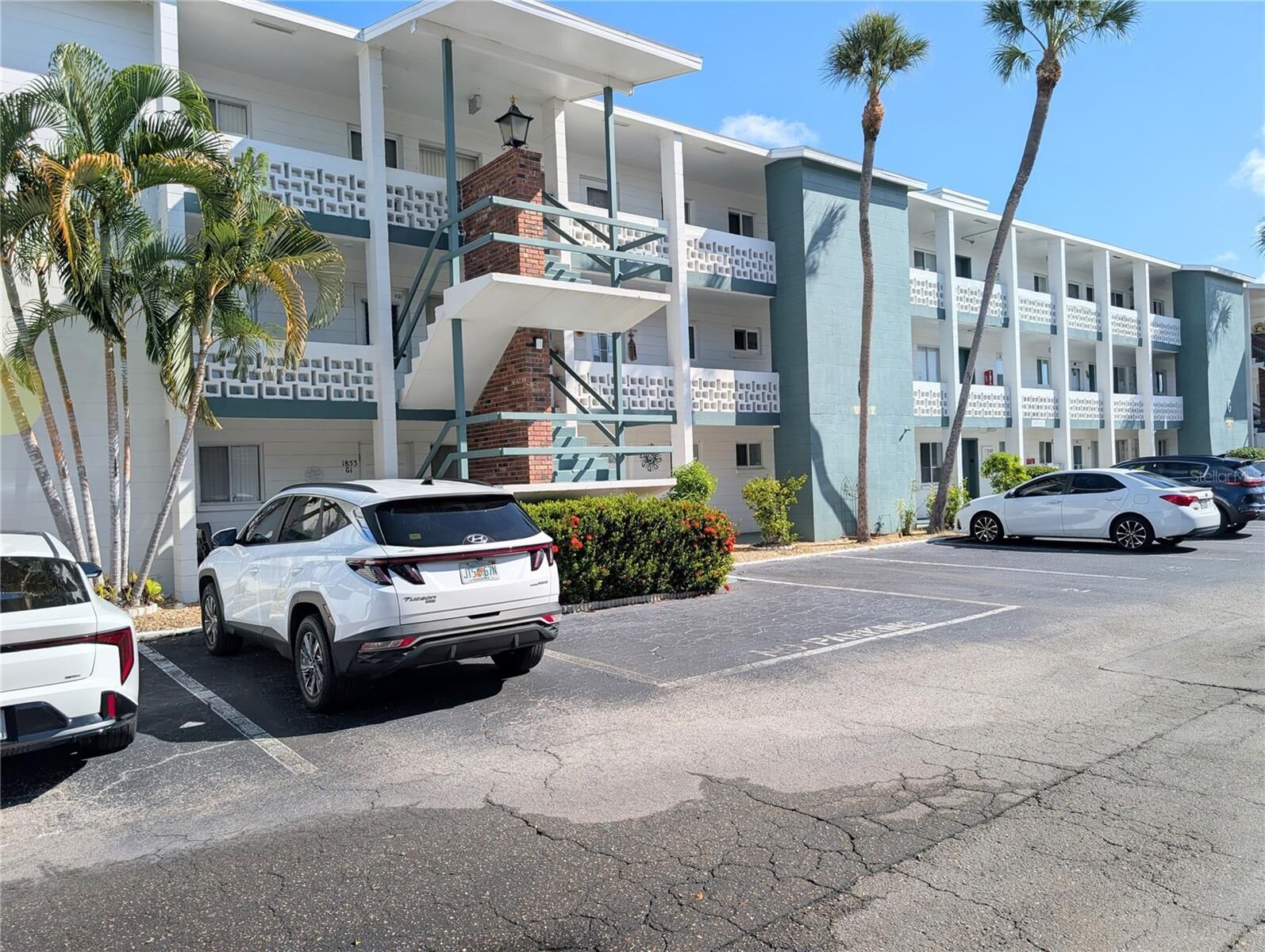 Property Photo:  1865 Sunny Drive G21  FL 34207 