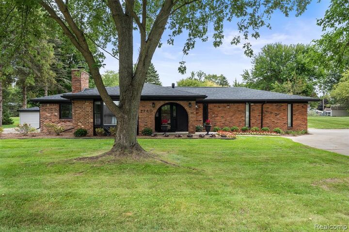 Property Photo:  2780 Candlewick Drive  MI 48359 1522 