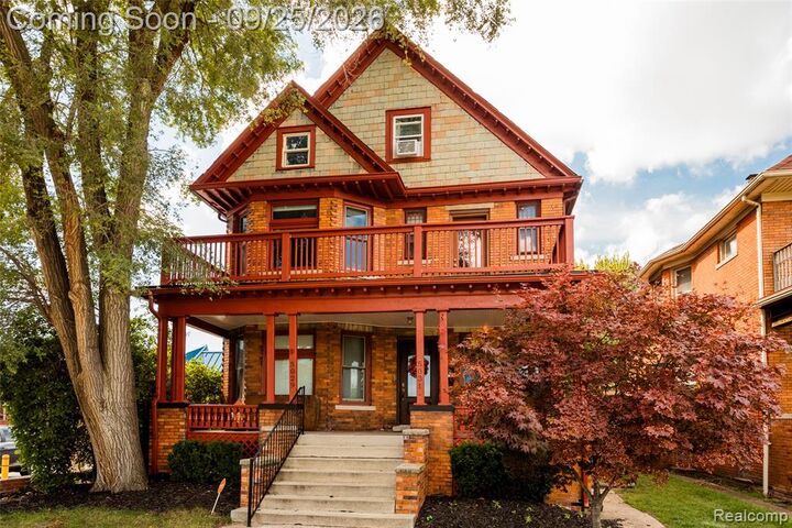 Property Photo: 5029 Trumbull Street MI 48208 2041