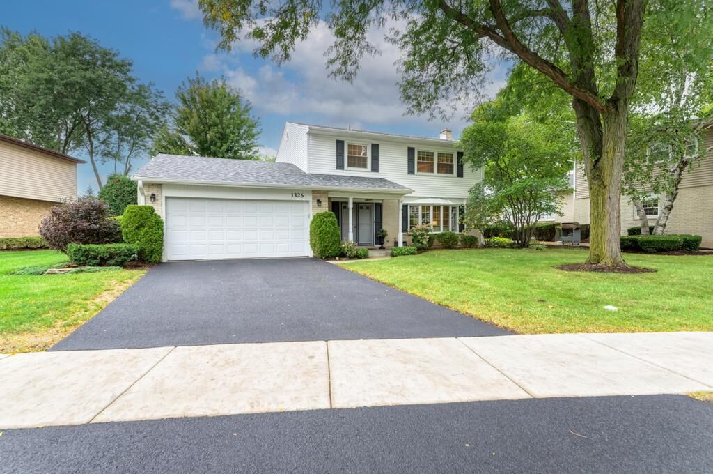 Property Photo: 1326 S Fernandez Avenue IL 60005