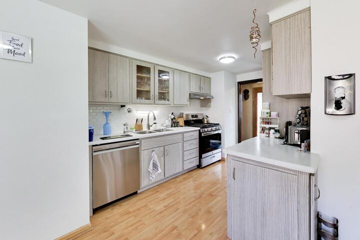 Property Photo: 15535 University Avenue IL 60419