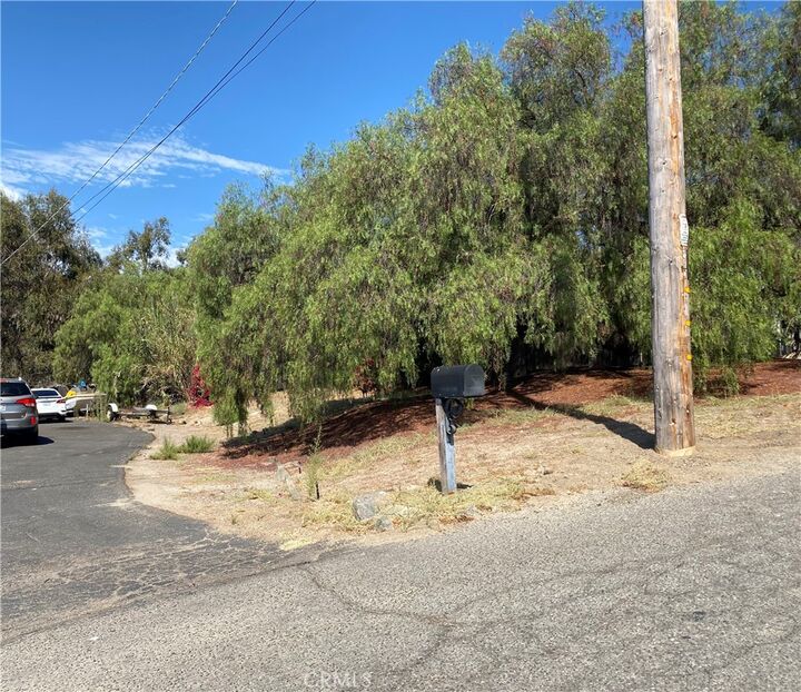 Property Photo:  1041 Lau Hala Canyon  CA 92081 