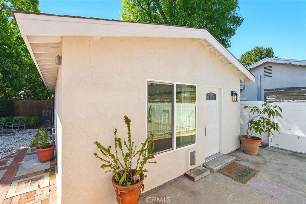 Property Photo:  16516 Index Street  CA 91344 