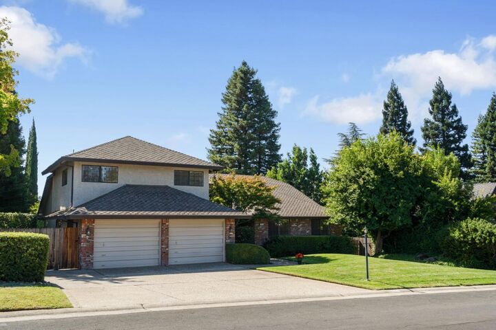 Property Photo:  108 Miller Way  CA 95630 