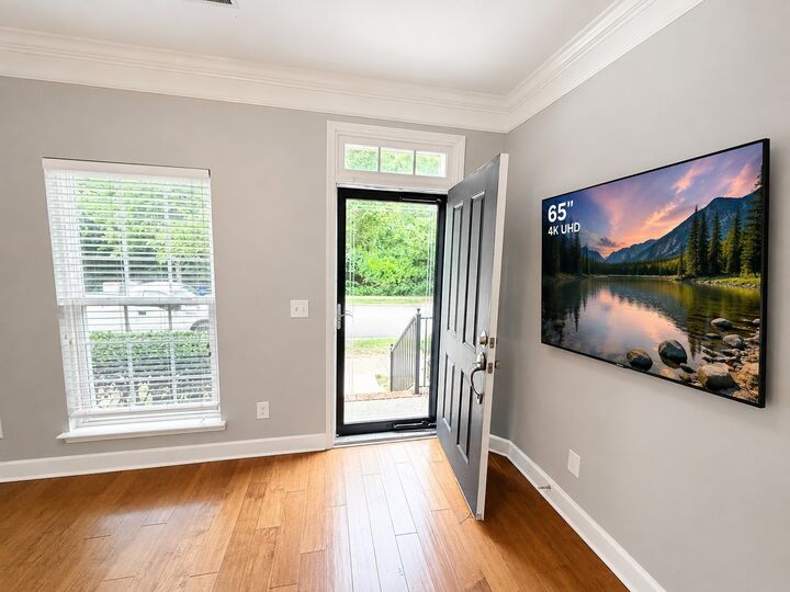 Property Photo: 7031 Sunnywood Dr TN 37211