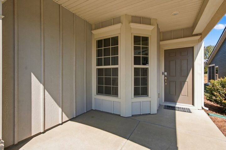 Property Photo:  1759 Humphreys Gln  TN 37174 