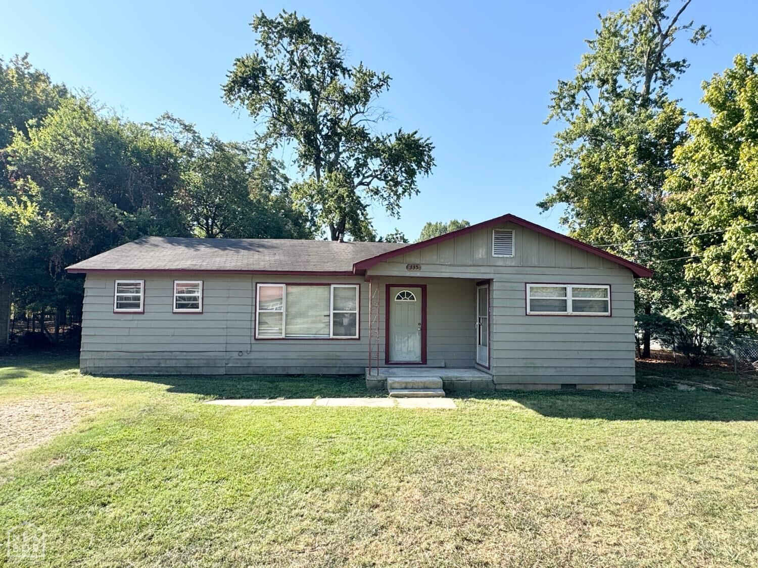 Property Photo: 335 Walnut Avenue AR 72324