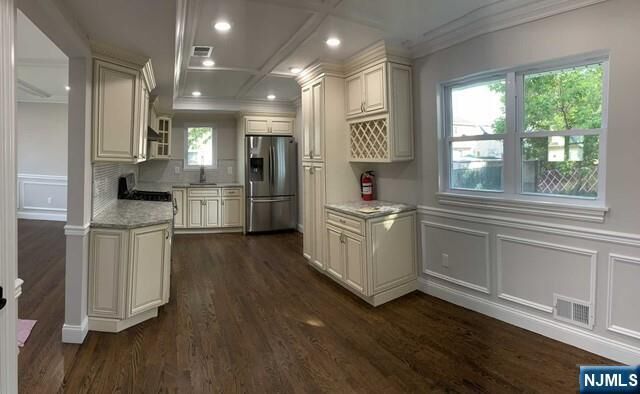 Property Photo: 10 White Oak Drive NJ 07644