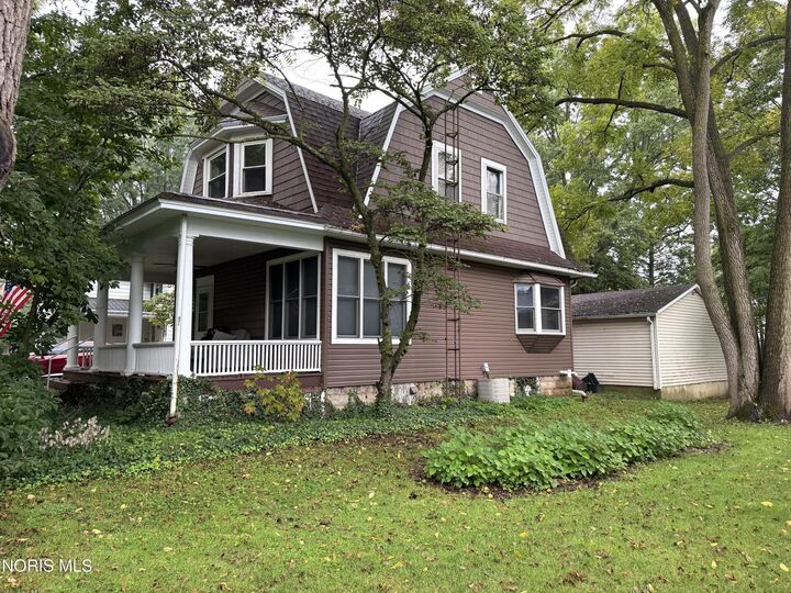 Property Photo: 305 S Mary Street OH 45843