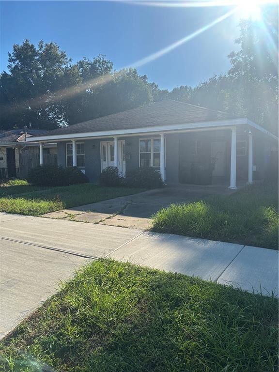 Property Photo: 4430 Wellington Avenue LA 70122