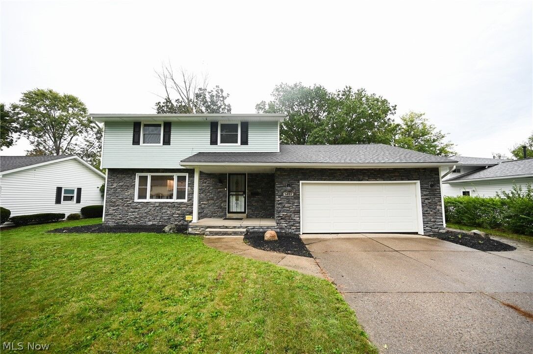 Property Photo: 5207 Gargasz Drive OH 44053