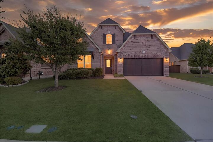 Property Photo: 3248 Sky Lane TX 75009
