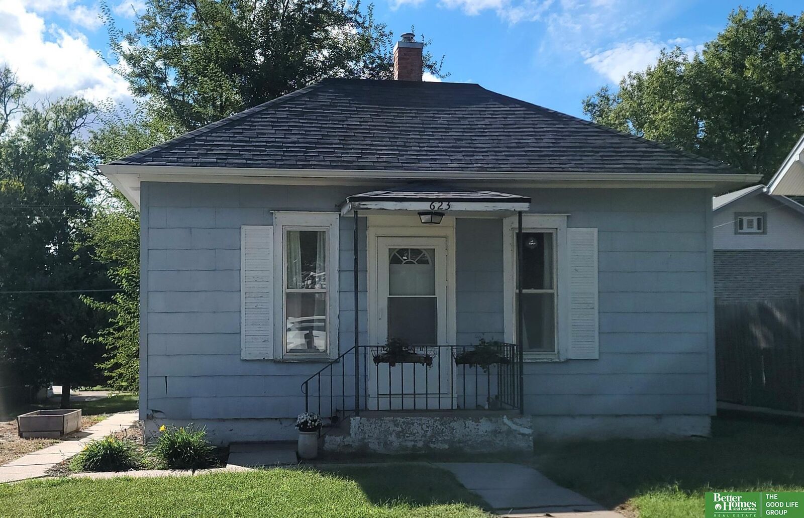 Property Photo:  623 N East Avenue  NE 68467 