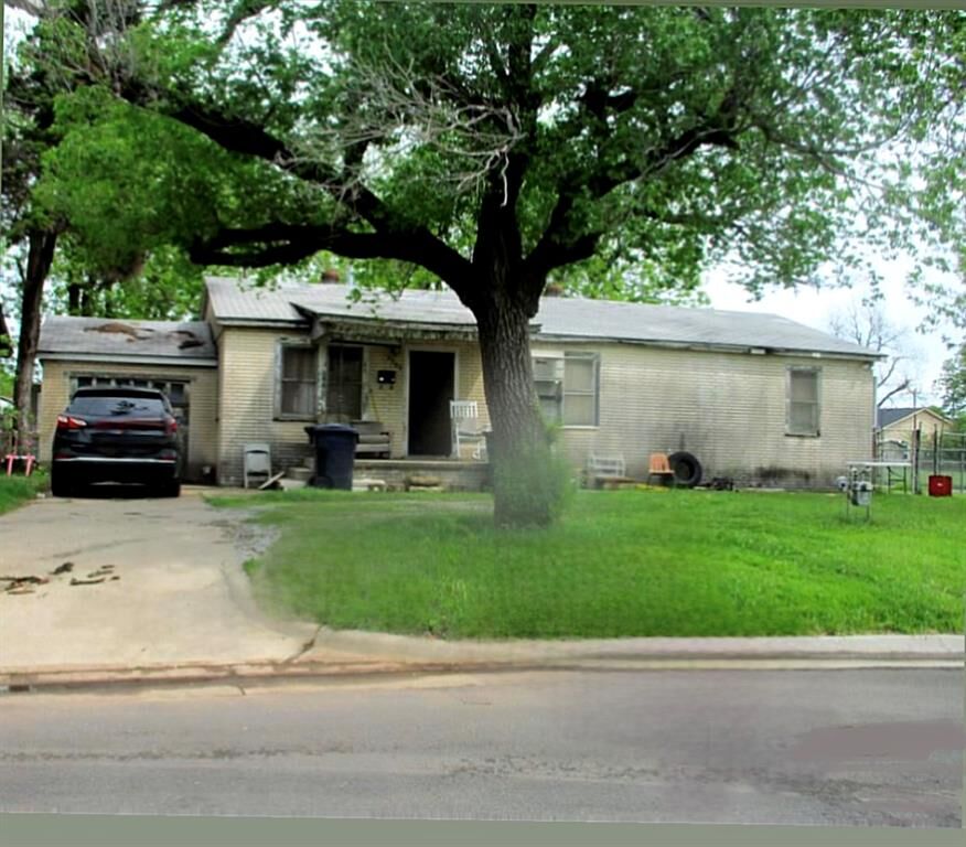Property Photo:  2205 SW 41st Street  OK 73119 