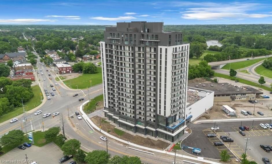 Property Photo:  33 Erie Avenue 506  ON N3S 0K7 