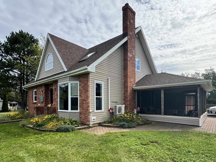 Property Photo: 995 Pleasant Grove Road PE C0A 1P0