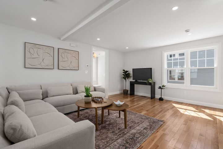 Property Photo: 15 Foster Street 15A MA 02474