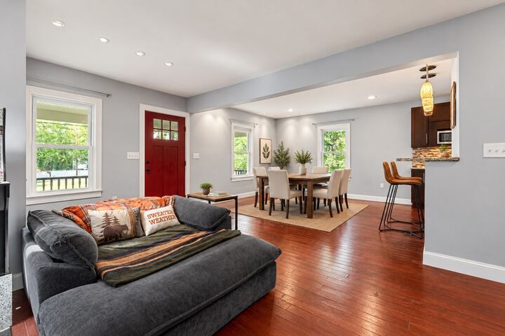 Property Photo:  6 Pershing St  MA 01862 