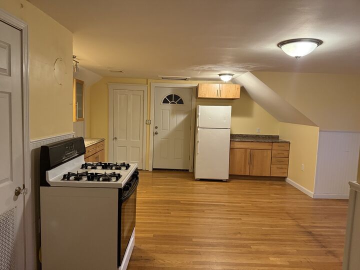 Property Photo:  23 Eddy 3  MA 01570 