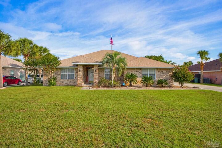 Property Photo:  5124 Grumann Dr  FL 32507 