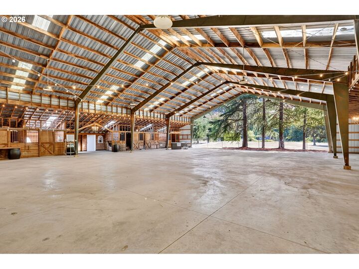 Property Photo: 26856 S Ranch Hills Rd OR 97042