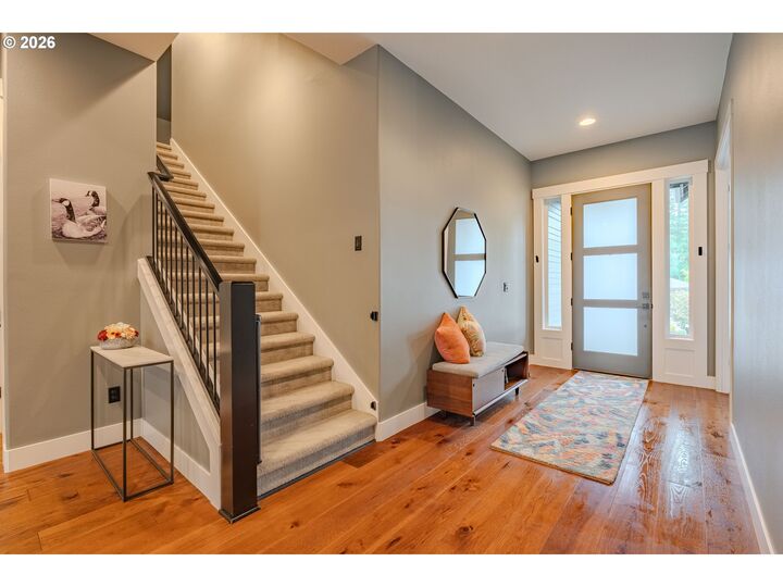 Property Photo:  108 W 16th St  WA 98629 